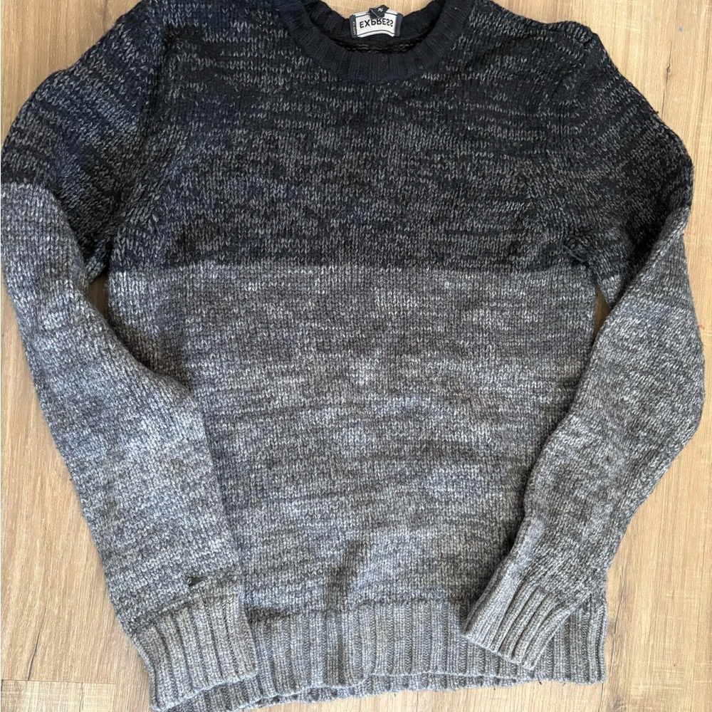 Men's Gray Sweater